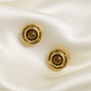 Gold Textured Stud Earrings with Brown Cabochon Gemstones – Elegant Jewelry